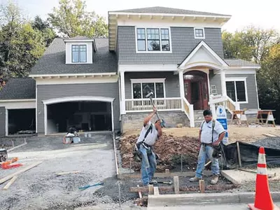 ‘잘 팔리는 고가 주택’ 부동산 호황 이끈다