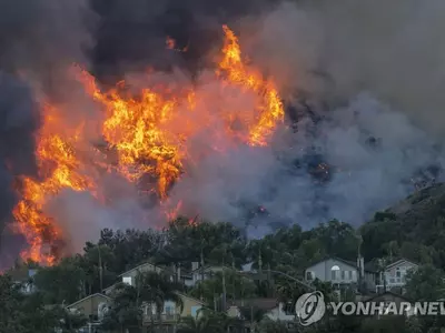 "연기에 숨 막힐 지경"…미국 어바인 산불에 한인들 피난살이