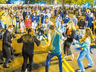 지지자들 분위기 ‘극과 극’