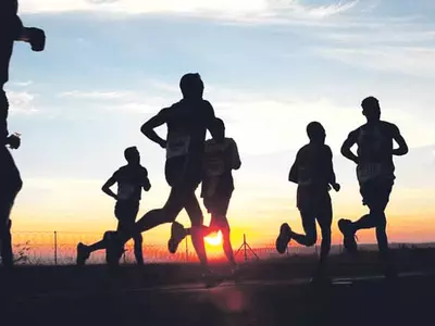 샤핑 목록 만들어 연말 과소비 유혹 뿌리쳐야