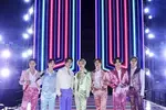 BTS, 아메리칸뮤직어워즈 2관왕…신곡 무대로 피날레 장식