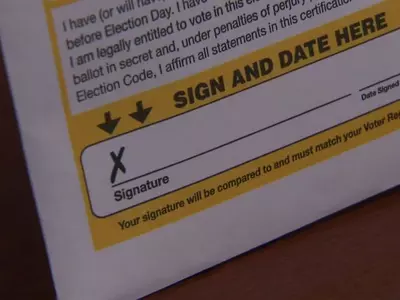 트럼프 서명 대조작업 요구 '실행 불가능'