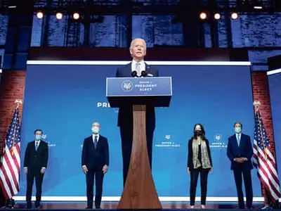 바이든, 정권 인수 가속도… 국방부 등 국가안보부터