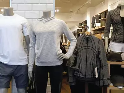 코로나 재택근무에 ‘애슬레저’ 확 뜬다