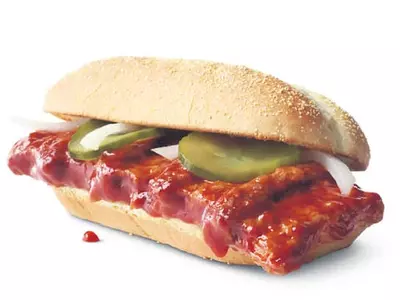 맥도널드 인기메뉴 ‘맥립’ 돌아왔다