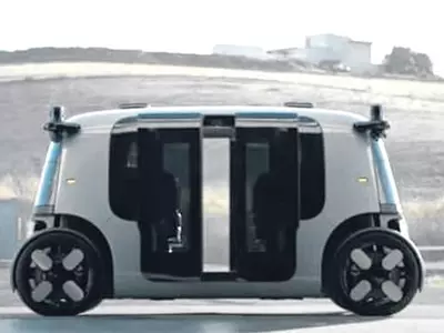 아마존 첫 자율주행 택시 ‘죽스’ 공개