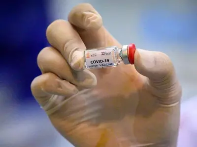 귀넷 의료진, 코로나19 백신 첫 접종