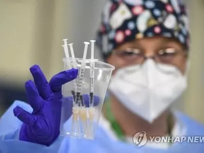 '백신 여권' 개발 한창…해외여행·공연장 갈 때 접종사실 입증