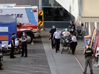 미국 코로나 사망 3천700명으로 또 최고치…누적확진 2천100만명