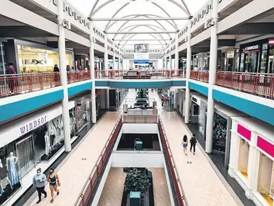 ‘위기의 샤핑몰’ 변신중