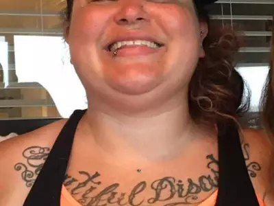 케네소 여성 연방의사당 폭력사태로 사망