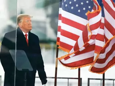 트럼프 ‘고립무원’… 참모 엑소더스에 해임론까지