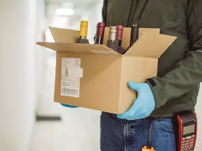 존스크릭 주류 가정배달 허용 고려