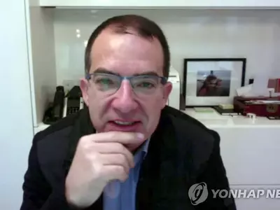 모더나 CEO "코로나19와 영원히 함께 살아야할 것"…풍토병 예상