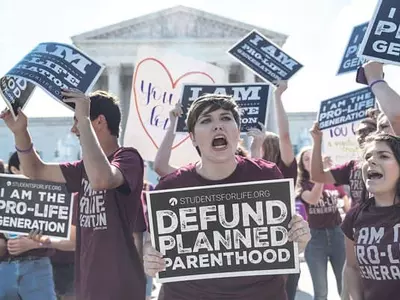 ‘대학 캠퍼스내 전도 금지’ 불법이냐 합법이냐