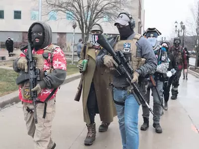 2만5천 병력 쫙… 워싱턴 DC는 ‘유령도시’