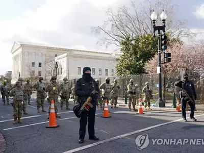 [바이든 취임] 군사기지 된 워싱턴…삼엄 경비속 축하인파 없는 취임식