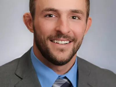 검사 거부 귀넷 주하원의원 회의장에서 쫓겨나