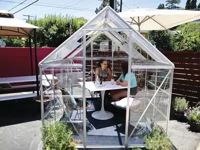 미 전국 요식업계 코로나에 콜록콜록