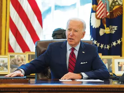 트럼프가 축소한 ‘오바마케어’ 되살렸다