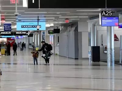 델타 국제선 승객에 코로나 자가검사 키트 판매