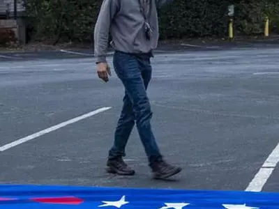 조지아 18세 청년 의사당 폭력 혐의 체포