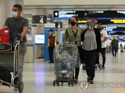 CDC "국내 항공여행 때 코로나 검사 의무화, 권고하지 않아"