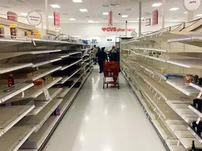 최악 한파에 ‘사재기 열풍’… 텅 빈 텍사스 매장