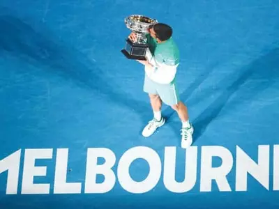 호주오픈은 역시 조코비치…3년 연속 우승