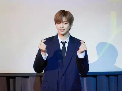 강다니엘의 '고해성사'…"새벽에 쓴 일기장 같은 앨범"