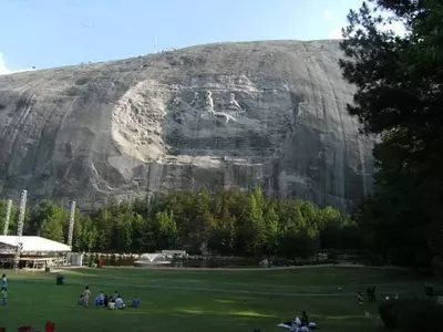 스톤마운틴파크 관리 이사장에 흑인 목사 임명