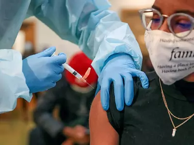 ‘미국 백신효과 가속화’ …입원·사망자 급감