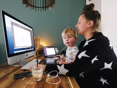 사무실 복귀 VS 재택근무 입장차 ‘갈등’