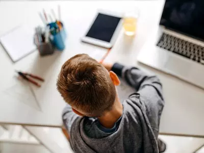 아시안·흑인 학생 온라인수업 선호