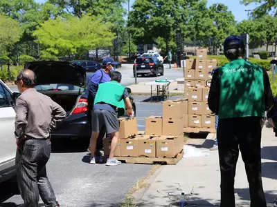 한인회 음식박스 1,660박스 한인들에 배포