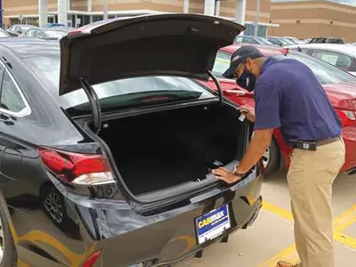 “6년된 중고차, 한달새 1,500달러나 오르다니…”