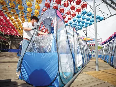 팬데믹 거리두기 준수 ‘부처님 오신 날’