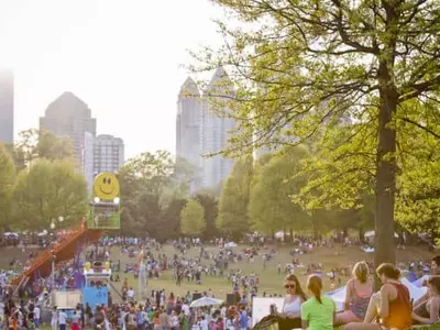 애틀랜타시 2,000명 미만 야외행사 허용