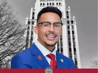 대낮 두 눈 뜨고 어린 소년들에 차 도난당한 애틀랜타 시장후보