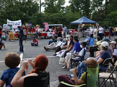 "나는 아시안임이 자랑스럽다"