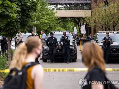 '피로 물든 주말' 곳곳 총기사고 잇따라…수십 명 사상