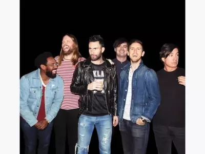 마룬파이브, 4년 만에 정규앨범 '조르디' 발매