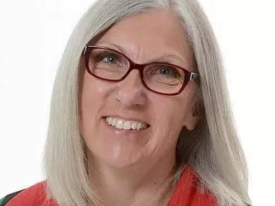 둘루스 시의원 마샤 보머 재출마 포기