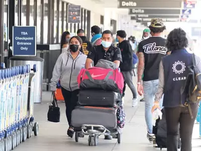 ‘되찾은 연휴여행’ 한인들도 떠난다