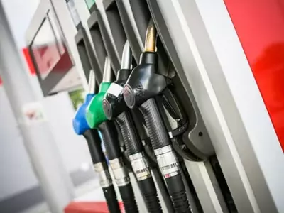 8월말까지 개스값 10-20센트 더 인상된다