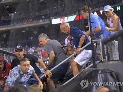 워싱턴DC서 프로야구 경기 중 총성…관중들 혼비백산 대피
