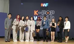 "우린 K-Pop 전도사들이죠"