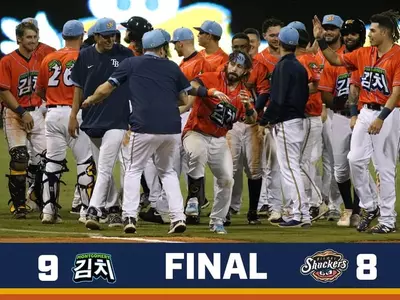 한글 '김치' 유니폼 입고 짜릿한 승리 거둔 마이너리그 구단