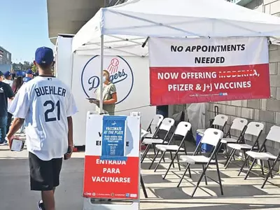 “백신 미접종자 사이 대유행”