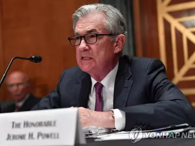 연준, '제로금리' 동결…"경제 진전 있지만 자산매입 계속"